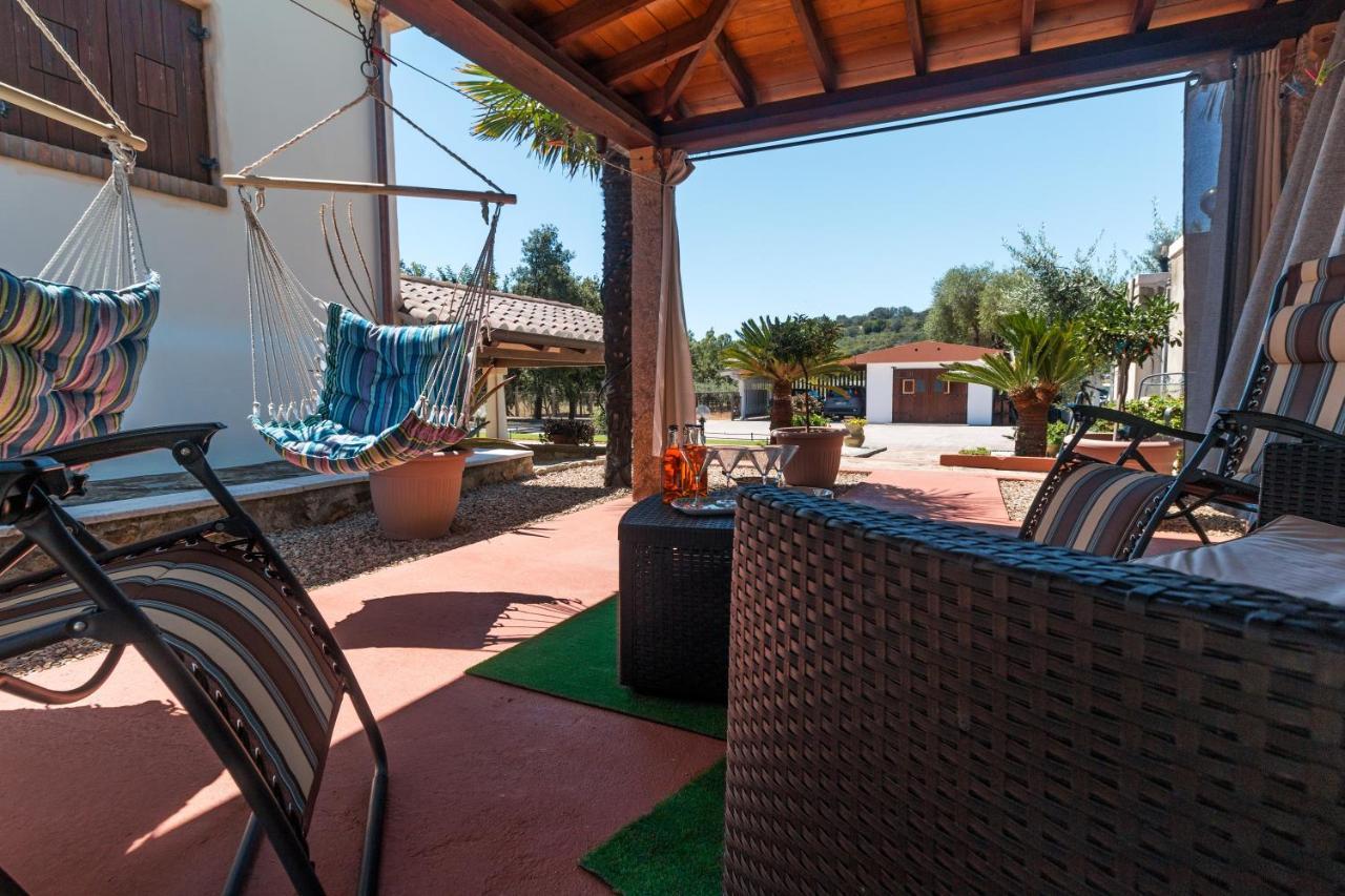Villa Vacanze A à Orosei Extérieur photo
