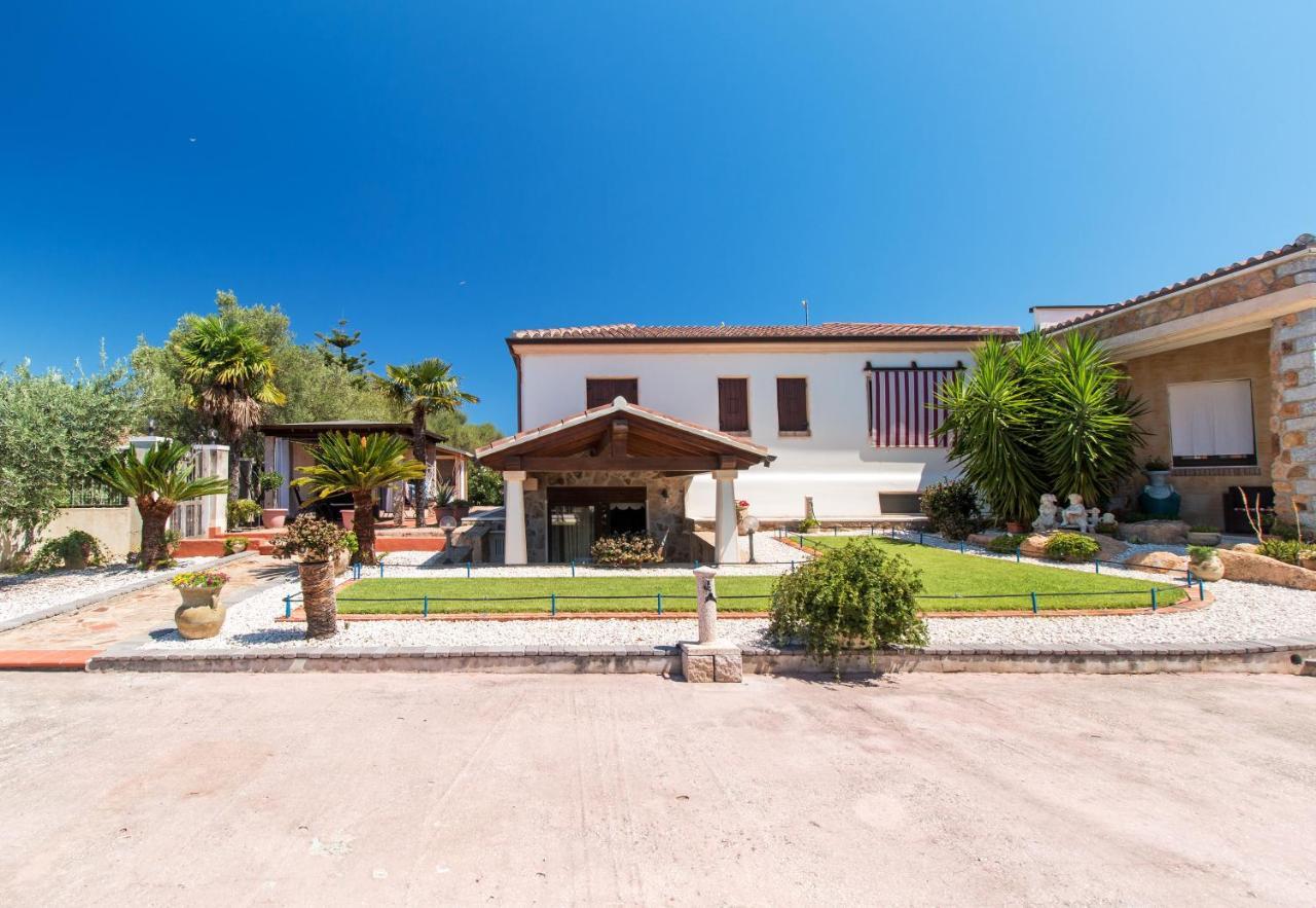 Villa Vacanze A à Orosei Extérieur photo